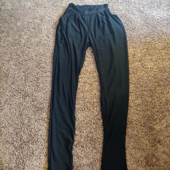 GoJane black soft lounge pants - Picture 2 of 5